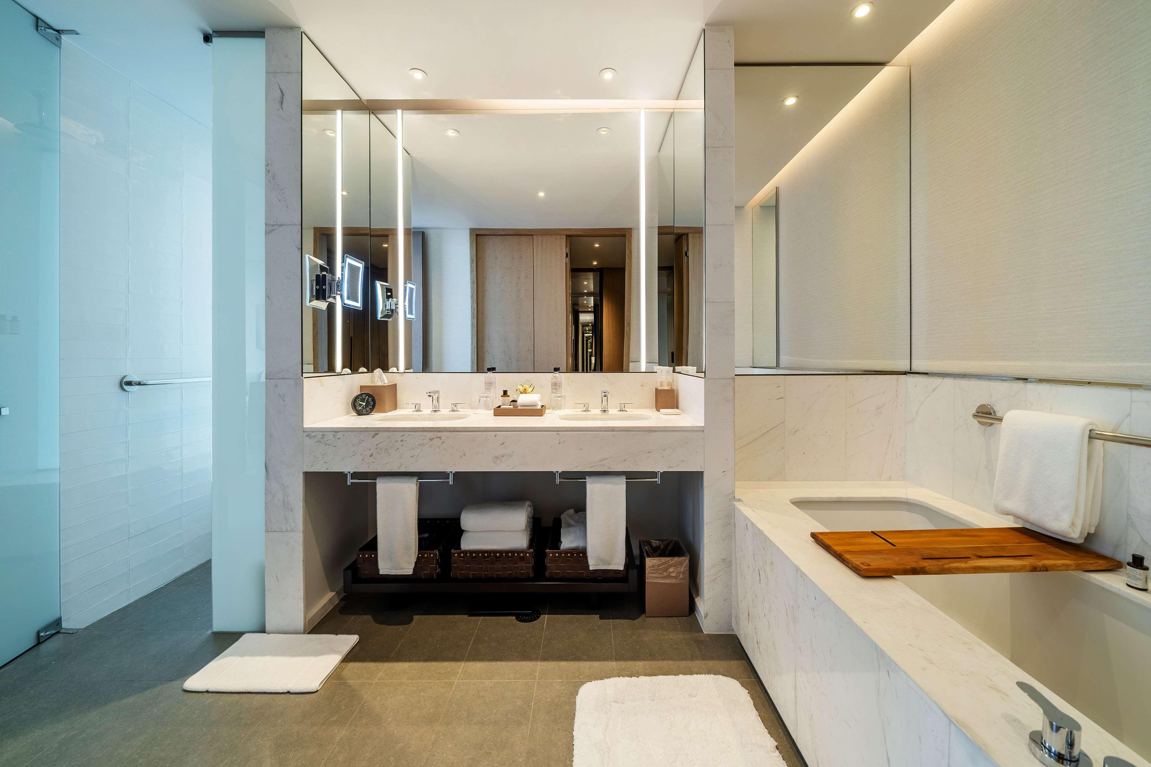 Grand Hyatt Bogota Hotel Exterior foto Bathroom
