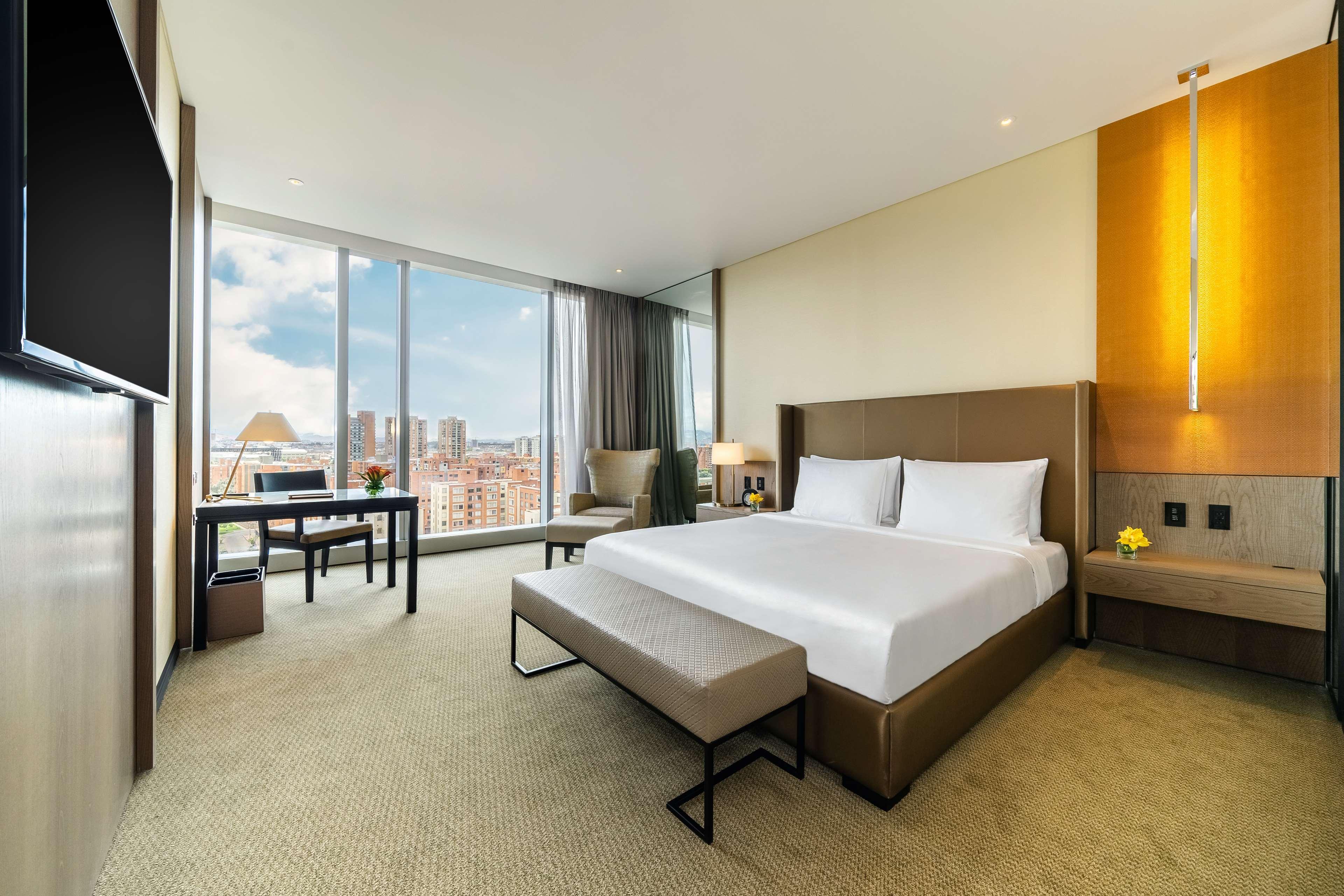 Grand Hyatt Bogota Hotel Exterior foto Deluxe Room
