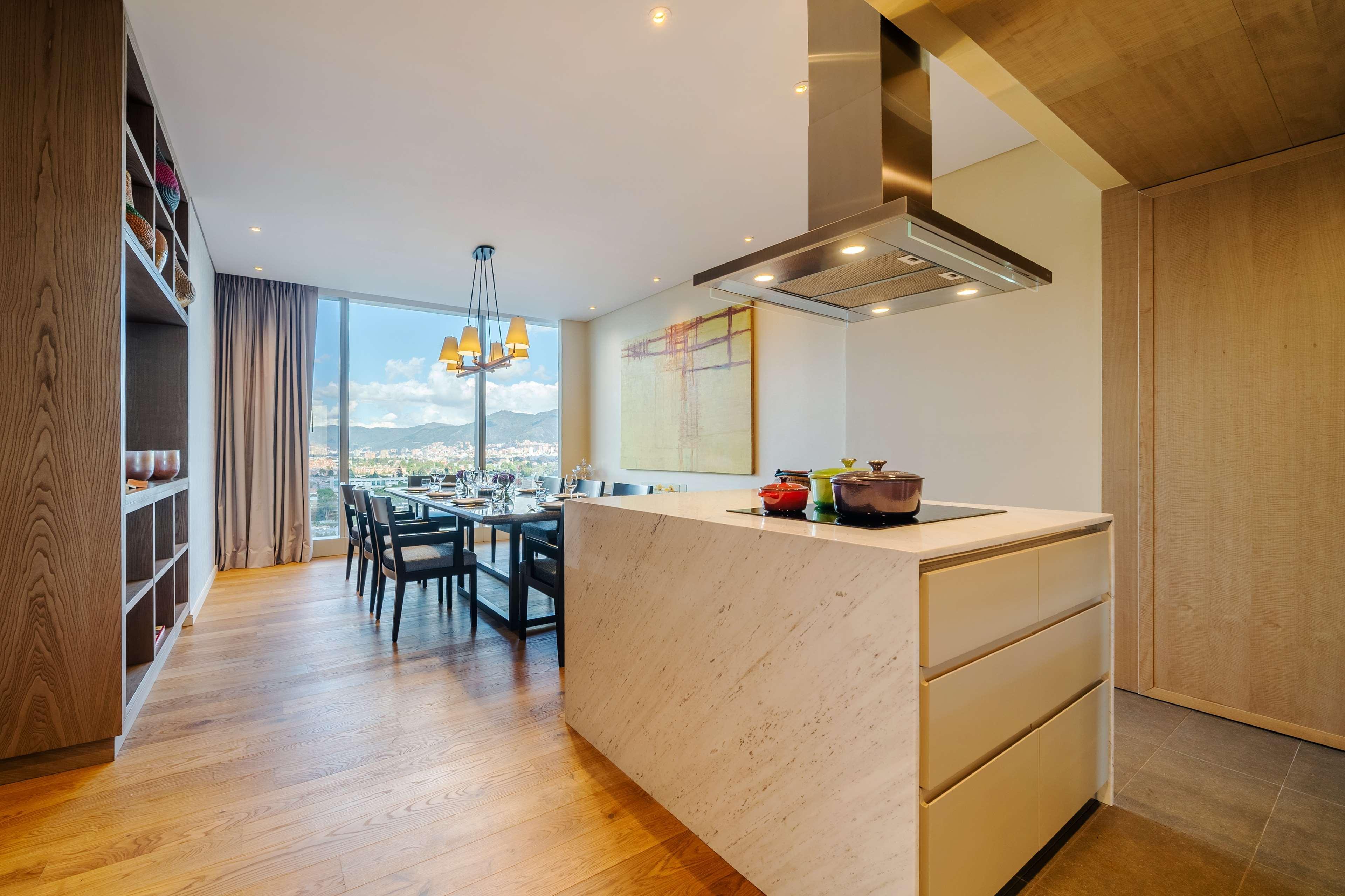 Grand Hyatt Bogota Hotel Exterior foto A kitchen in a private apartment