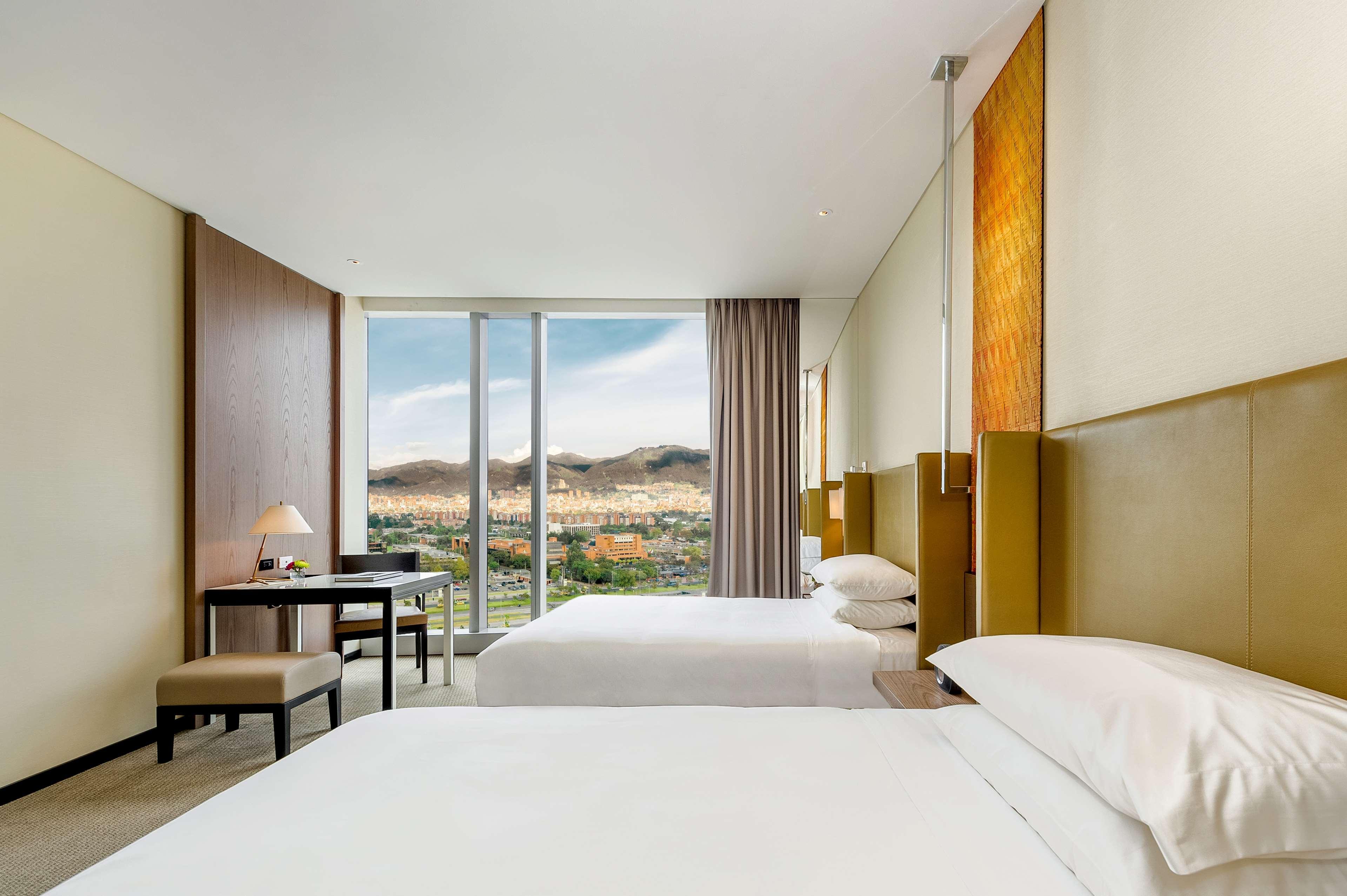 Grand Hyatt Bogota Hotel Exterior foto Deluxe room