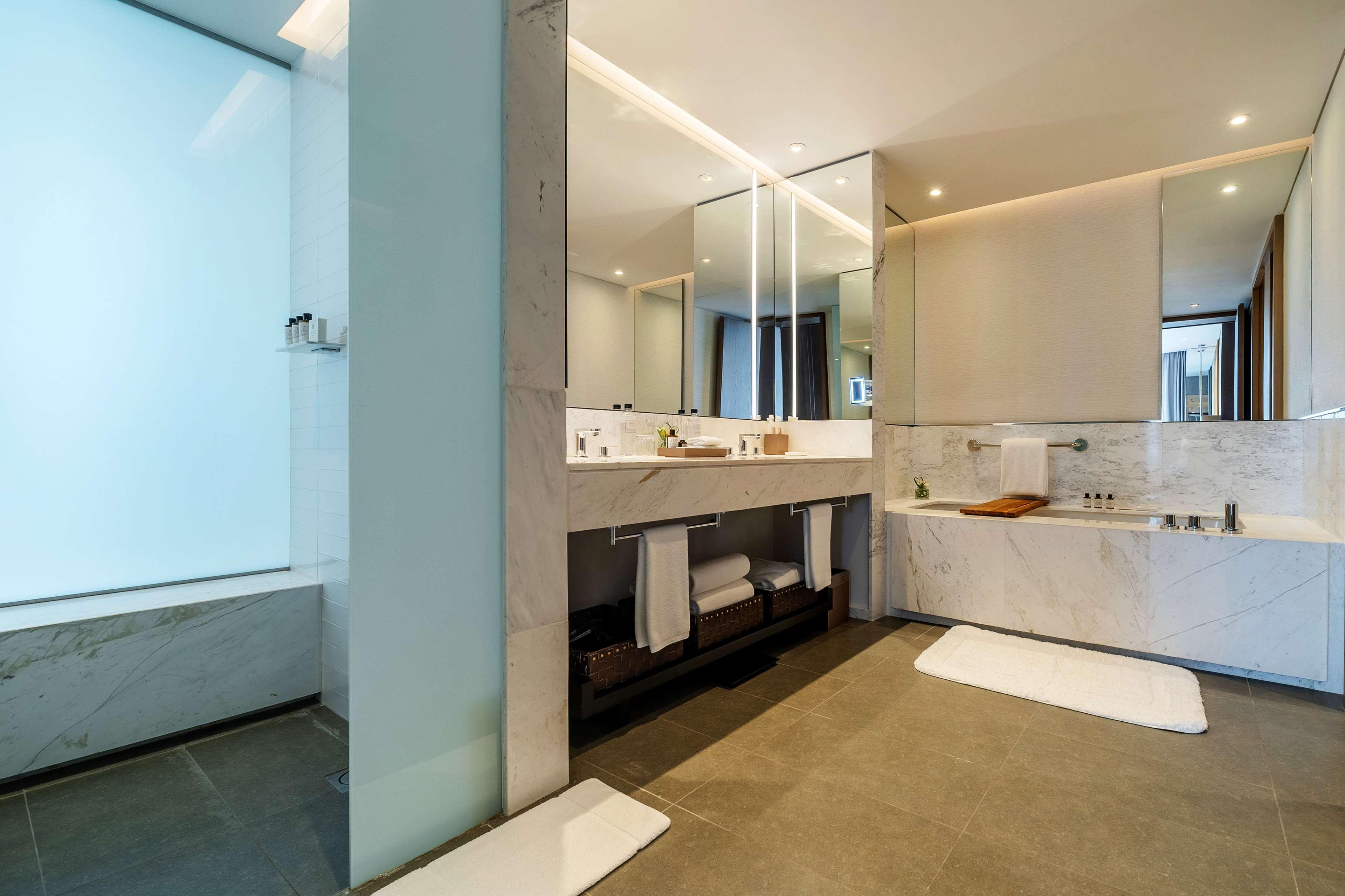 Grand Hyatt Bogota Hotel Exterior foto Bathroom