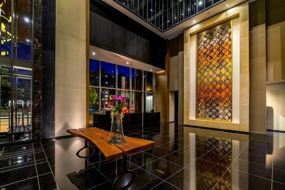 Grand Hyatt Bogota Hotel Exterior foto The lobby of the hotel